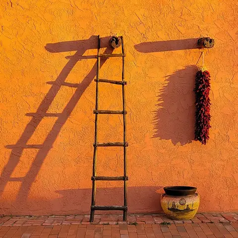 The Shadow Aspect por Praxis Gallery